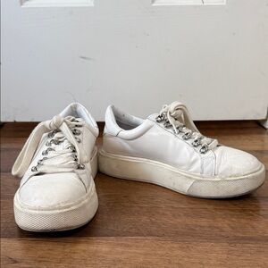 Jennifer Lopez White shoes